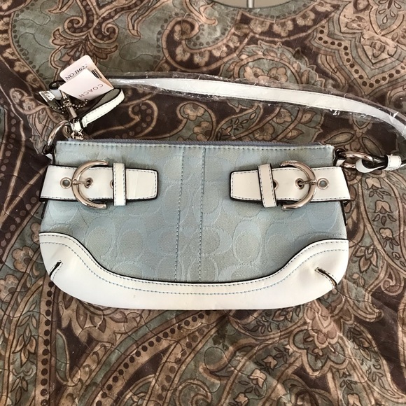 Coach bag. NWT - Picture 7 of 9